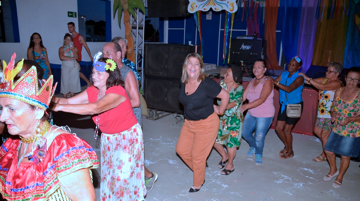 Sucesso O Baile De Carnaval Da Terceira Idade PMSFI Site Descontinuado