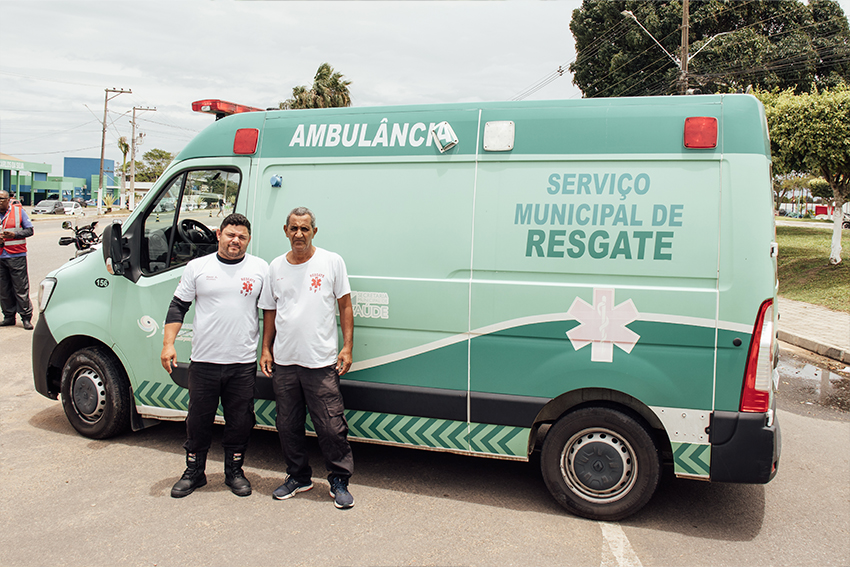 AMBULÂNCIA