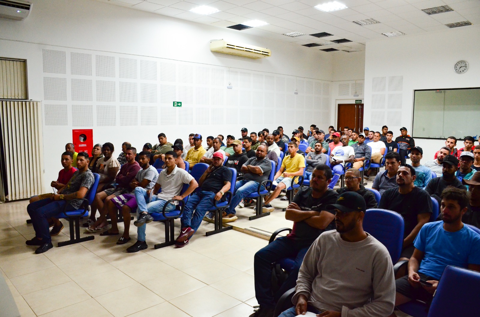 Aula inaugural do Curso de Operador de Máquinas Pesadas Divulg 4