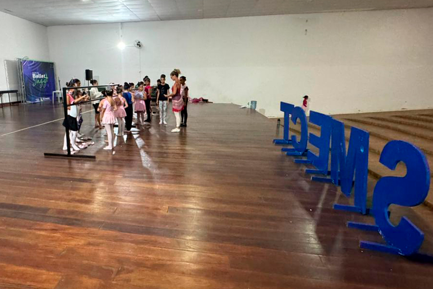 CORPO AULA DE BALLET