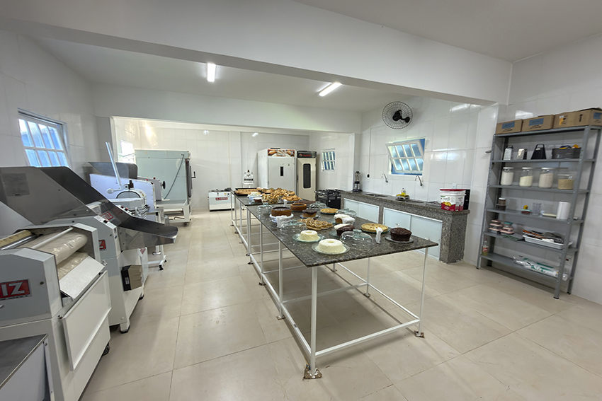 CORPO PADARIA ESCOLA 01.jpg