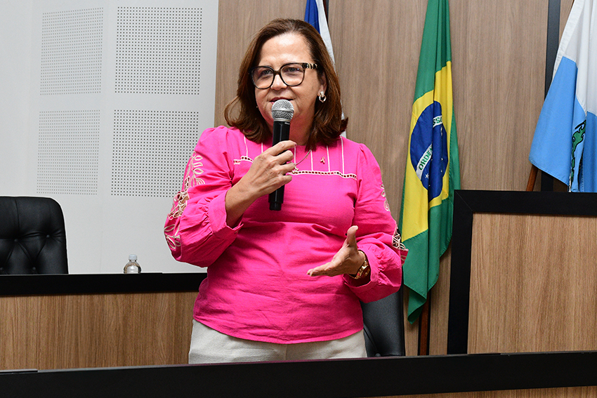 ELIZABETH OUTUBRO ROSA