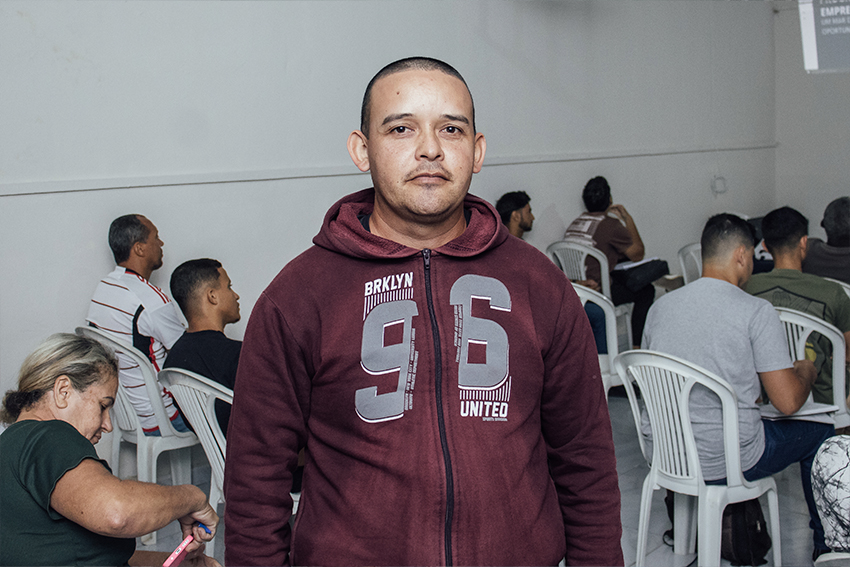 PERSONAGEM 2 EMPREGO AZUIS