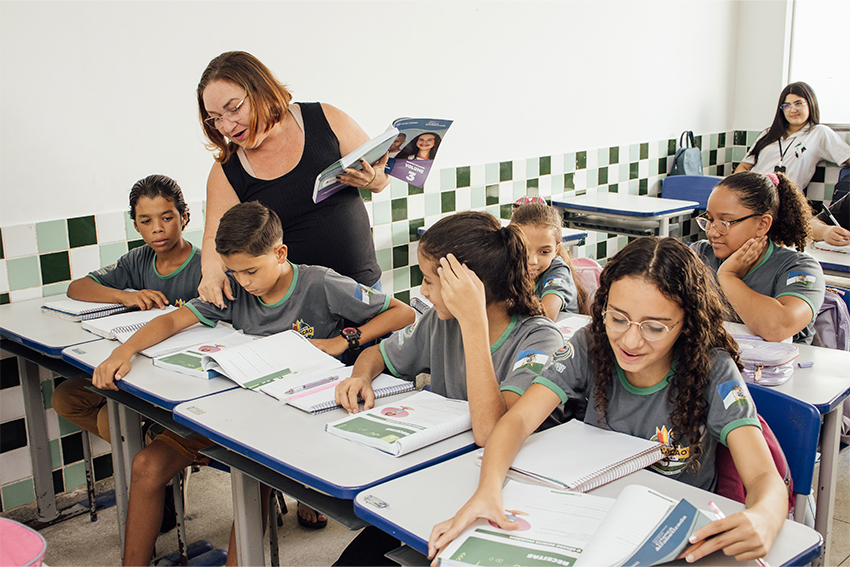 PERSONAGEM MATERIAL DIDÁTICO