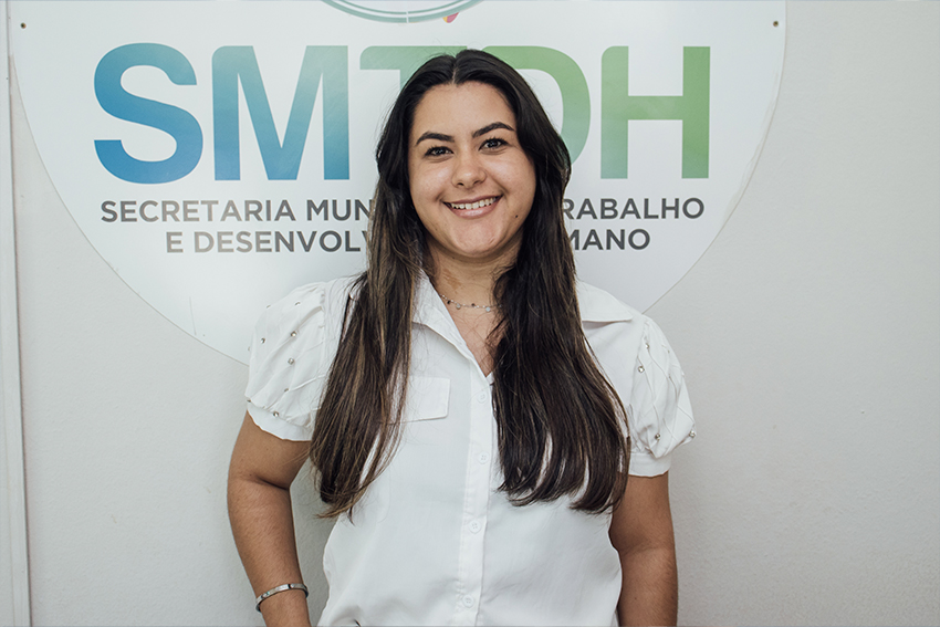 PERSONAGEM MUTIRÃO DE EMPREGOS 3