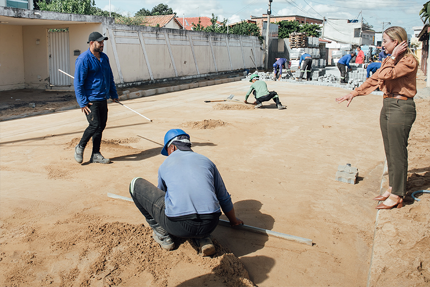 YARA TEÓFILO RIBEIRO MANHÃES