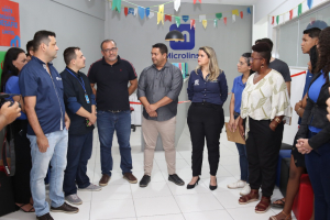 Prefeitura participa de inauguração de unidade da Microlins e anuncia parceria   