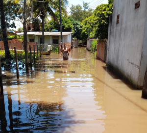 Chuvas: Defesa Civil divulga atualização sobre vias interditadas e moradores desalojados