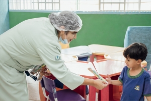 Projeto Educar Sorrindo inicia atendimento com Odontomóvel em creche no Centro