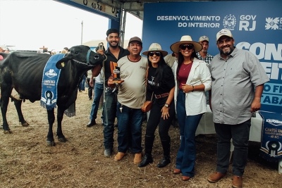 Concurso Leiteiro premia vencedores após quatro dias de competição