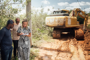 Cerca de 100 km de estradas vicinais recebem patrolamento em São Francisco de Itabapoana