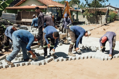 Prefeitura leva pavimentação e mais dignidade a moradores de Colina, em Praça João Pessoa