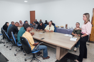 Prefeita se reúne com coordenadores da Limpeza Pública para fortalecer ações