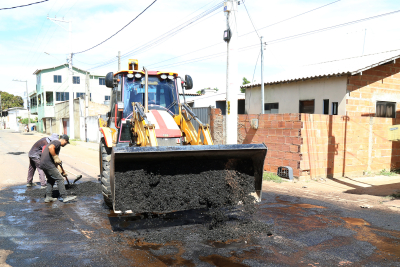 Operação Tapa-buracos segue no Centro