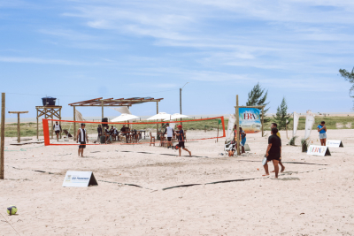 Arena de esportes movimenta o domingo em Santa Clara