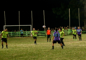 Futebol dos Artistas é sucesso em Guaxindiba