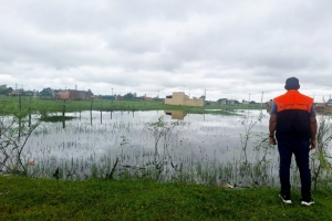 Defesa Civil de SFI alerta moradores ribeirinhos sobre risco de cheia