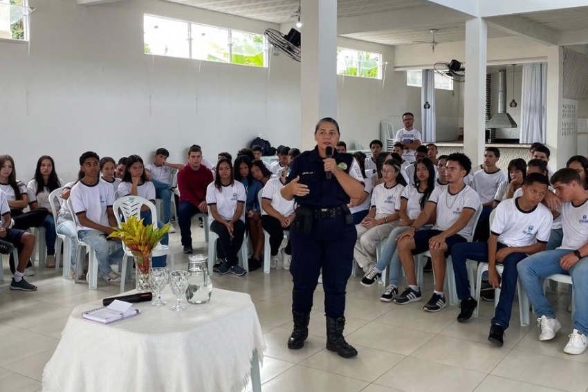 Ronda Maria da Penha participa de evento sobre combate à violência contra a mulher
