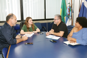 Secretários conversam com reitora da Uenf sobre cursos em São Francisco