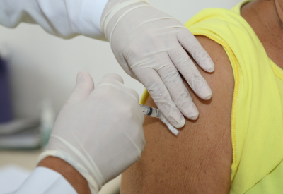 Gripe: vacinação em idosos a partir de 60 anos prossegue até segunda-feira (2)