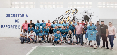Campeonato Cinquentão: prefeitura disponibiliza uniformes para time