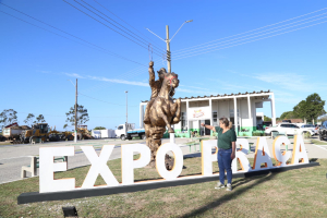 38ª ExpoAgro: prefeita acompanha preparativos finais no Parque de Exposições