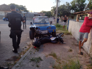 Motorista alcoolizado detido ao se envolver em acidente que deixou ferido agente da Emtransfi em serviço