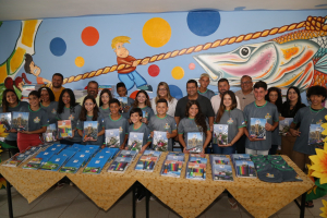 Smec inicia entrega de uniformes e kits de material escolar