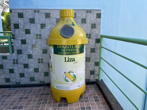 Projeto  Óleo Legal&quot; tem três pontos de coleta em São Francisco de Itabapoana