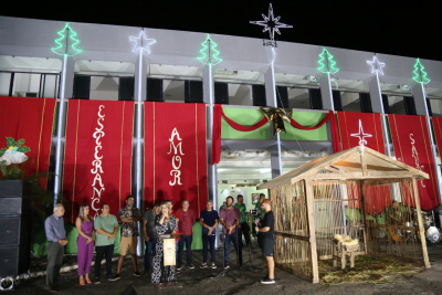 Natal Encantado: apresentações e inauguração das luzes marcam abertura