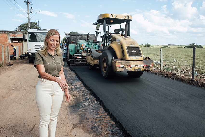 Prefeita acompanha de perto obras que avançam em várias regiões do município
