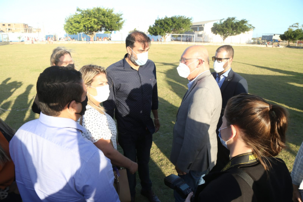 Prefeita Francimara prestigia visita do ministro da Educação à região