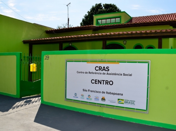Campanha Outubro Rosa: palestra “Saúde da Mulher” no Cras Centro