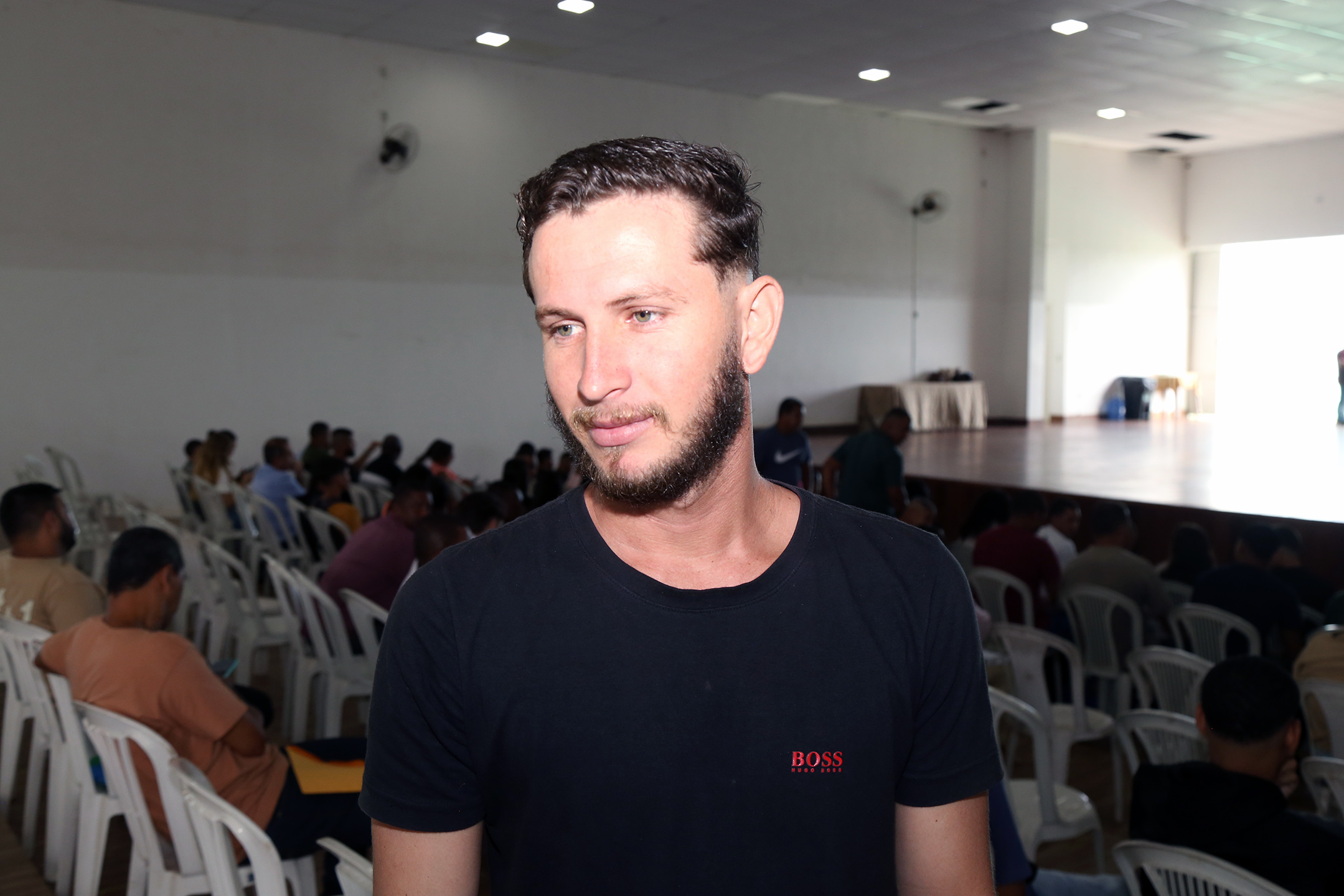 26 04 2025 ENTREVISTA EMPREGO PERSONAGEM 1