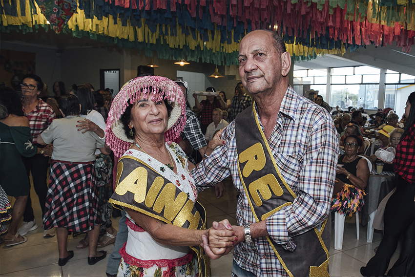 CASAL PERSONAGEM