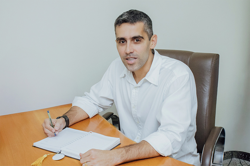 DIRETOR CLINICO