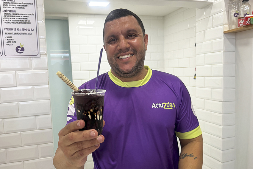 PERSONAGEM AÇAI
