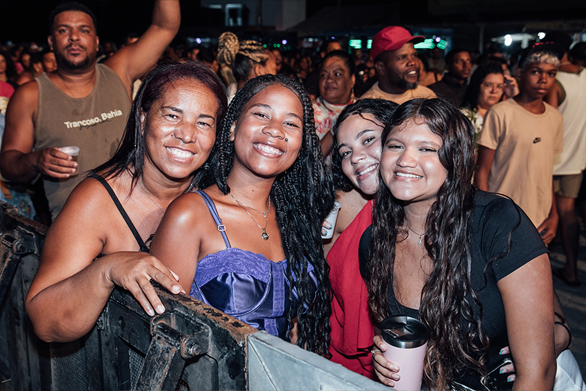 CORPO SHOW IMAGINASAMBA 4.jpg