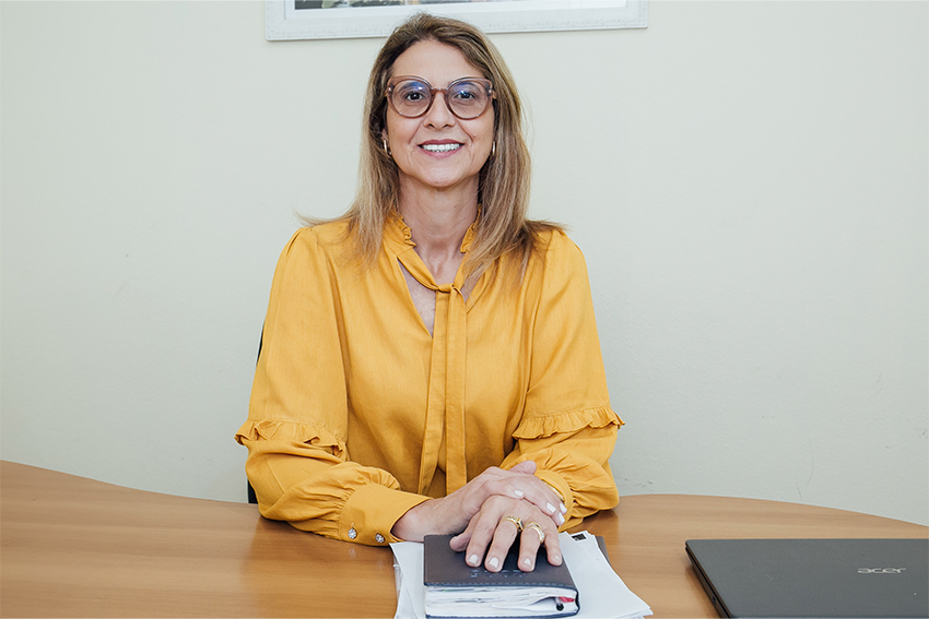 CLAUDINEIA