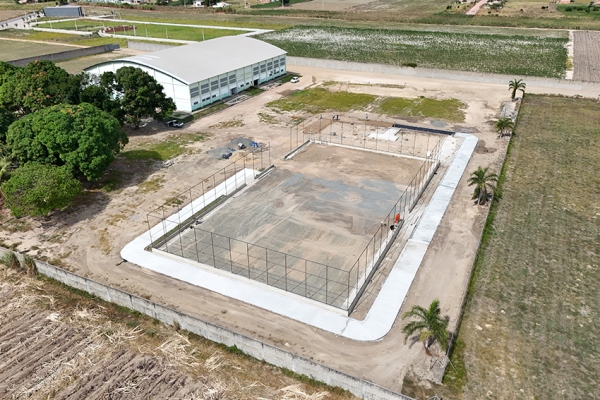 Obras na área externa do Ginásio Florecilda avançam em ritmo acelerado
