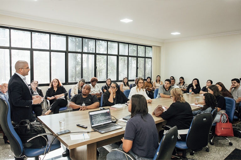 Prefeitura realiza capacitação para implantar Plano de Ação voltado para crianças e adolescentes