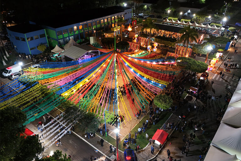 Rancheirada reúne grande público e celebra a cultura de São Francisco de Itabapoana