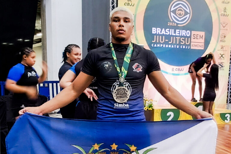 Atleta de São Francisco sobe ao pódio no Campeonato Brasileiro de Jiu-Jitsu no Rio de Janeiro
