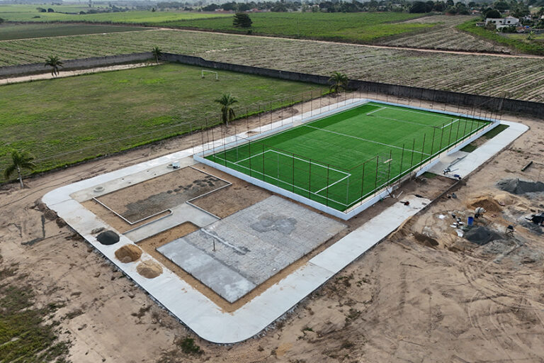 Área externa do Campo de Volta Redonda está com 75% das obras concluídas
