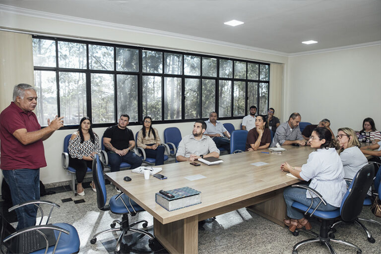 Prefeitura avança na implantação da Sala do Empreendedor Rural em parceria com o Sebrae