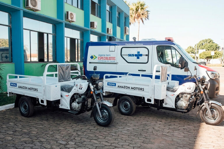 São Francisco recebe ambulância e triciclos para reforçar atendimento à população