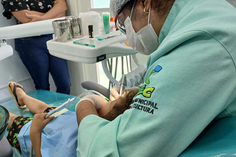 Educar Sorrindo atende 78 alunos em Travessão de Barra e segue para Macuco nesta semana