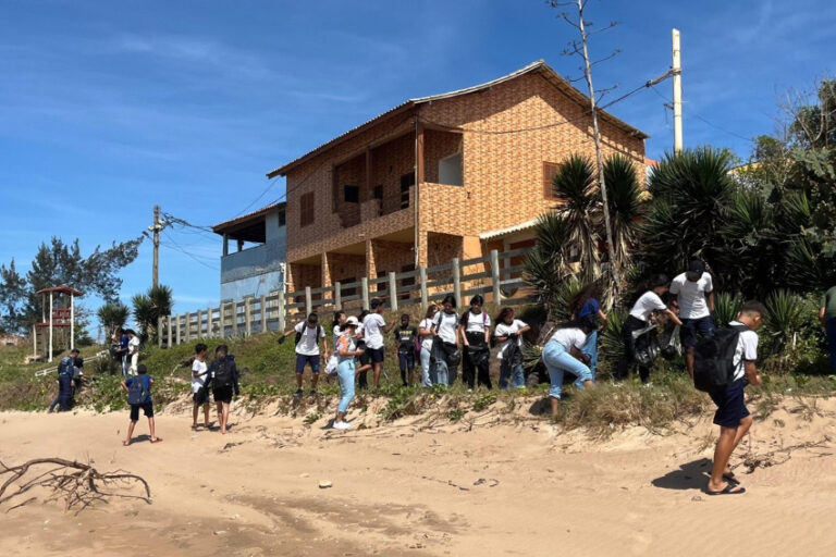 Meio Ambiente vai realizar ação na praia do Sonho nesta sexta (18/09)