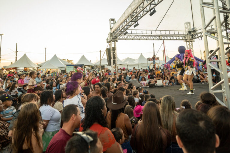 Espaço Kids encerra programação na 41ª ExpoAgro com show das Guerreiras do K-Pop