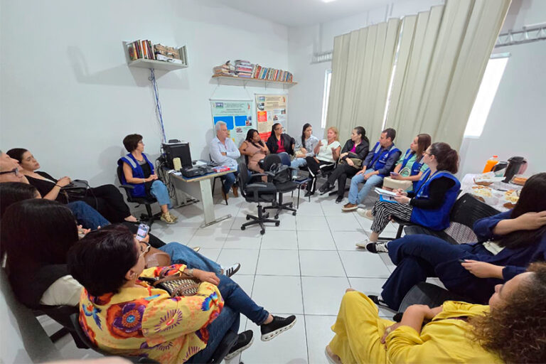 Saúde de São Francisco participa de Fórum Regional sobre enfrentamento ao HIV/AIDS